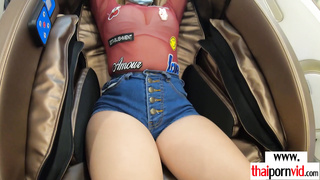 Lovely amateur Thai Hana hops onto a BWC