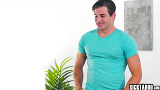 Lucky petite teen got fucked while stuck