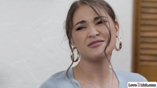 Travel agent gets asslicked by a client