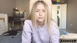 Cutie Shows her Body and Helps her Boyfr