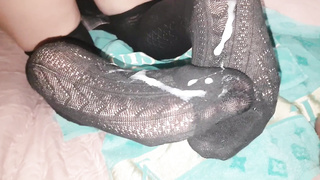 Cum over feet and toes collection