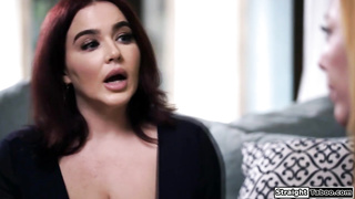 Petite milf facesits her nosey neighbor