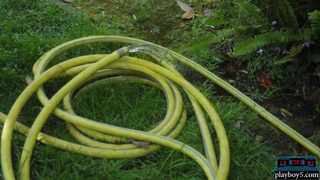 Swiss BBW MILF shows her flexibility