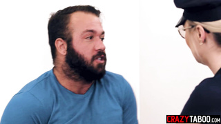 Pervy guy cheated on girlfriend with cop