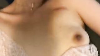 Chinese Gf Puss Opened Up by Meaty Cucumber