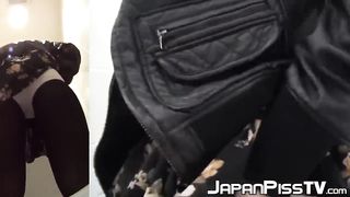 Chinese inexperienced filmed during urinating sesh