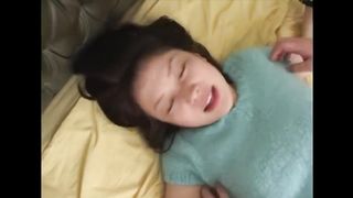 Asian Chick Kittling