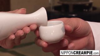 Biz dinner encounter turns scandalous when a three-way