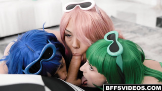 Pussy Smashers slams Elias cock with pussies