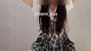 3568 온리팬스 다미 dami_daa 노팬티로 스쿼트 텔레 UB892