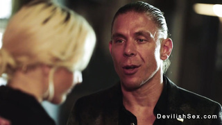 Man fucks busty gf on a ranch at night outdoors