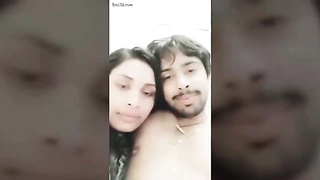 Dost ki Behan ko kiss kiya for more video join our telegram channel @rehana980