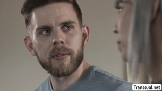 Smart Tgirl Itzel Saenz analed in the kitchen