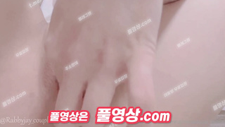 3719 온리팬스 rabbyjay 커플 알 낳네 ㅋㅋ 텔레 UB892