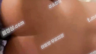 3750 영상 찍으면 좆도 안빨아준다더니 자지 박히니까 꼼짝 못하네 ㅋㅋㅋㅋ 텔레 UB892