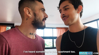 You want leche? Yeah, give it to me!