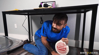 Stepbro Eat My Pussy While I Study