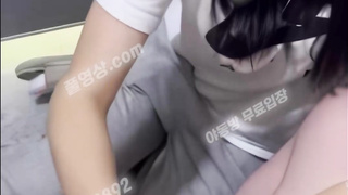 3829 나이키티 대딸 어리고 와꾸 좋고 굿굿 텔레 UB892