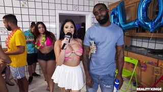 Pornstar Money Talks Party Crashing