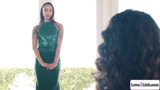 Milf Penny Barber licked by Alexis Tae