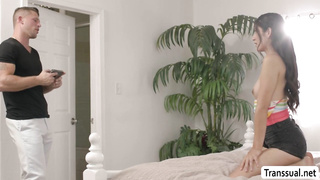 Slutty Tbabe stepsister rides stepbros bigcock