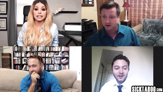 MILF is only interested in solo fucking