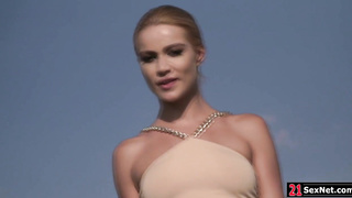 Guy rimming then fucking girlfriends ass