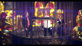 Giantess Music Videoclip (asían Damsel)