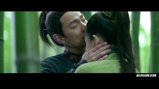 Ziyi Zhang in Building of Flying Daggers