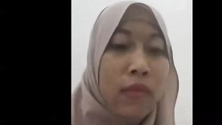 Indonesian Ex-GIRLFRIEND