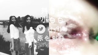 抖音网红：小白白