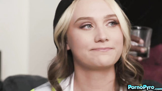 Delivery Girl Gwen Vicious Delivers