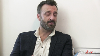 Lacey Starr begins treating Pascal with pussy