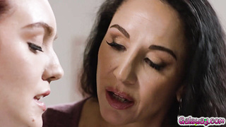 Jewell Marceau's stepdaughter, Freya Parker