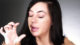 Whitney Wright gets a REAL orgasm!