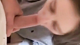 Beautiful Teen Deepthroat Blowjob