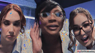 3 trandroids are sexually on the loose