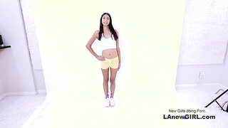 Girl cums squirting super easy n intense