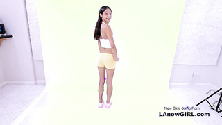 Girl cums squirting super easy n intense