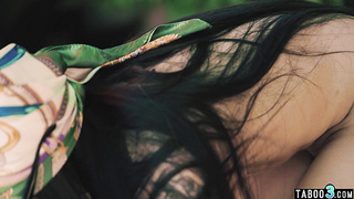 MILF seducing her latina tranny neighbor