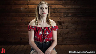 Blonde cums repeatedly on the fucking machine