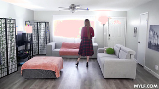 Busty stepmom loves creampies