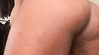 Ebony Hooker Exposess Butt