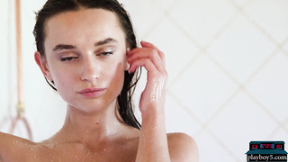 Ukrainian Yana and Gloria are smokin hot