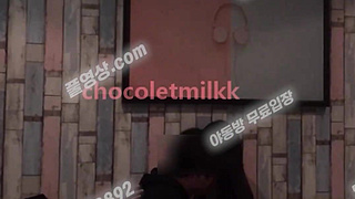 4313 OnlyFans 온팬 초코밀크 초대남이랑 술먹다가 룸에서 바로 도킹 텔레 UB892