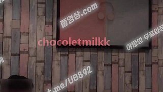 4313 OnlyFans 온팬 초코밀크 초대남이랑 술먹다가 룸에서 바로 도킹 텔레 UB892