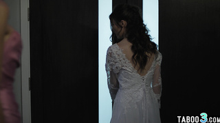 Mature teaching her stepdaughters hubby