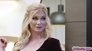 Demi find Chloe Surreal and Serene Siren having sex