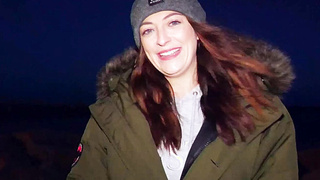 A Camgirl Fucks With a Fan