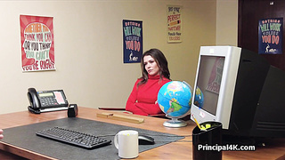 Milf in lingerie seducing head teacher at his office